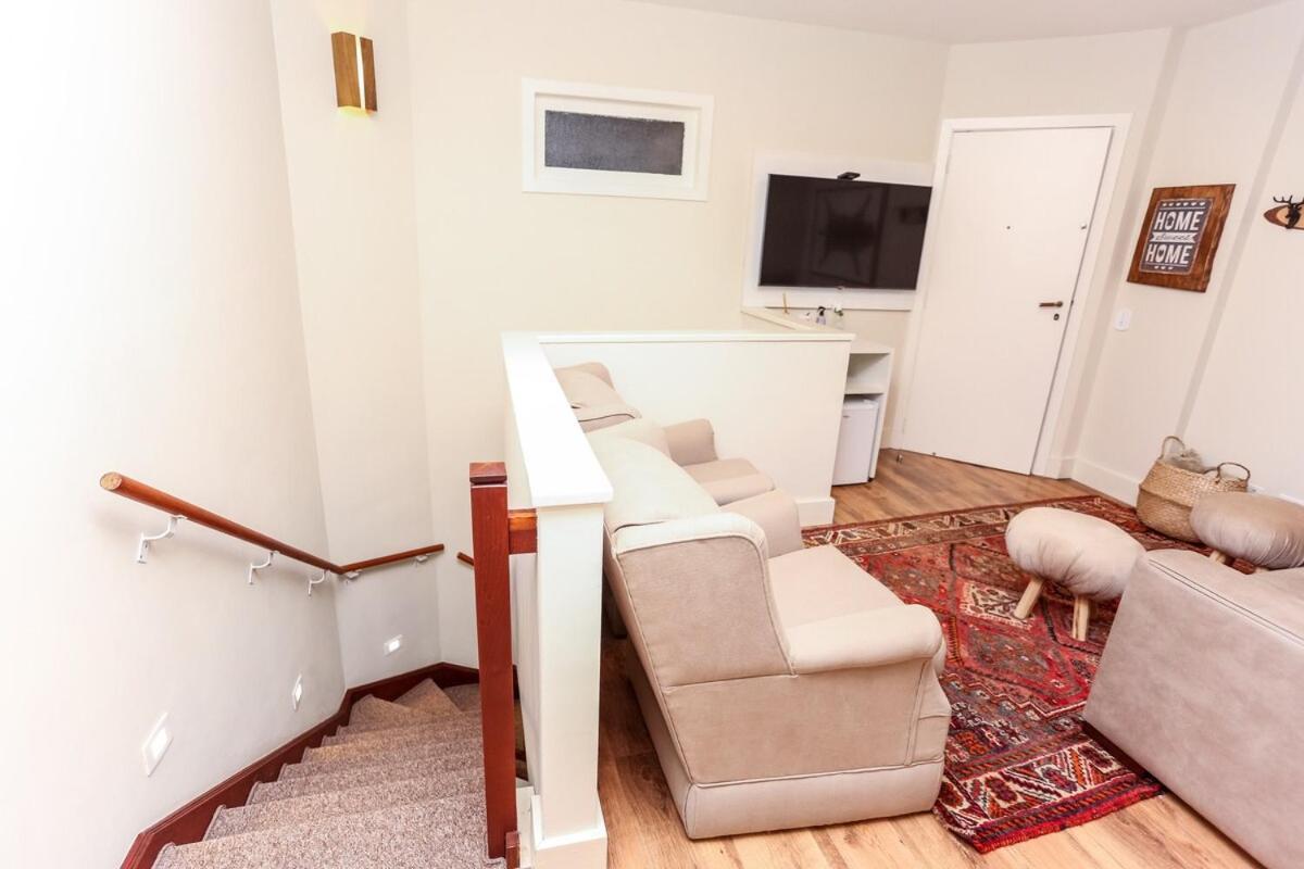 Quatro Estações Hospeda Quatre 412- Flat nas montanhas perfeito para relaxar Apartamento *